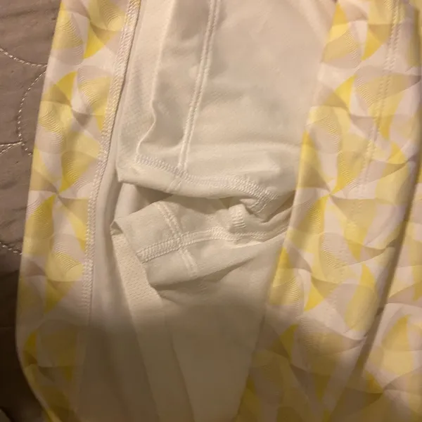 Nike Golf skort yellow and grey designer golf women's size 4 with a 16” waist - Image 7