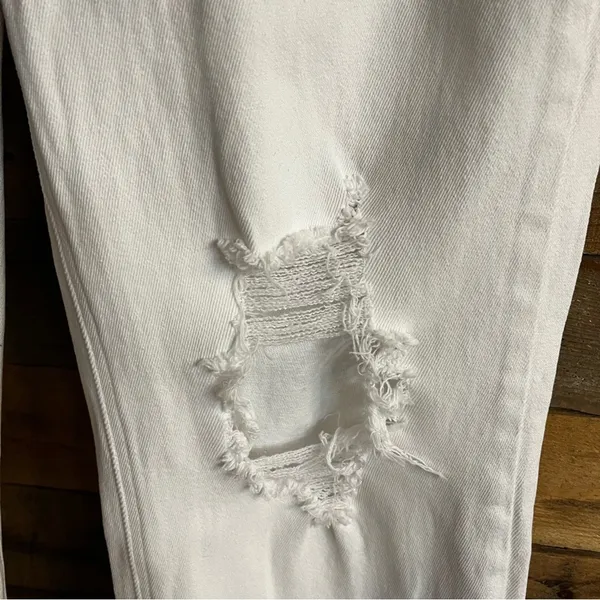 Risen White Distressed Jeans‎ Size 15/32 - Image 7