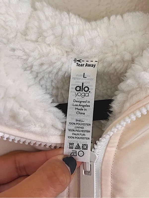 Alo Yoga Duality Reversible Sherpa Jacket - Image 6