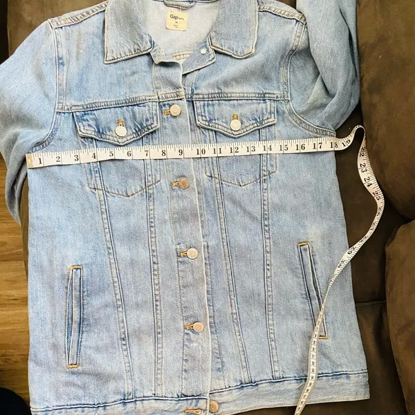 GAP women all button down thick jeans jacket (boyfriend size jacket) - Image 6
