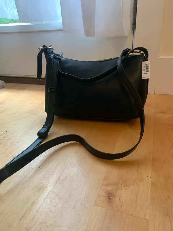 Black Old Navy Purse - Image 2