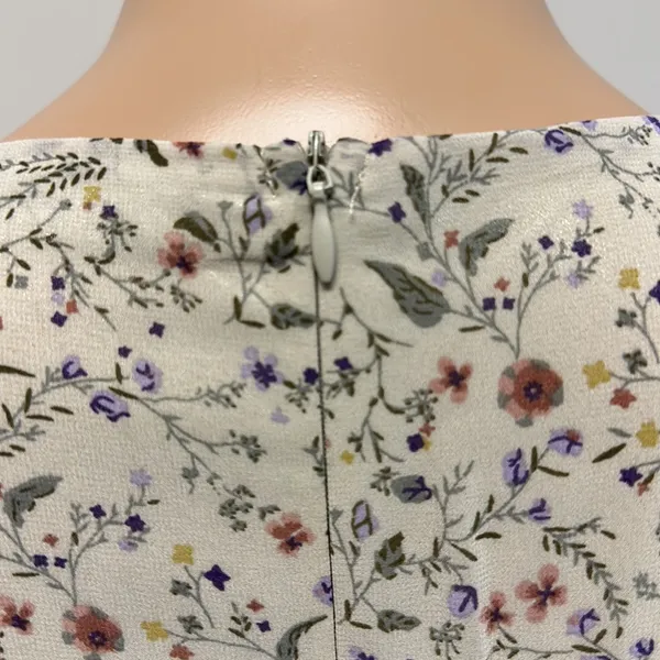 New Nasty Gal Cream Dainty Floral Long MaxiDress elbow length bell sleeves sz 4 - Image 6