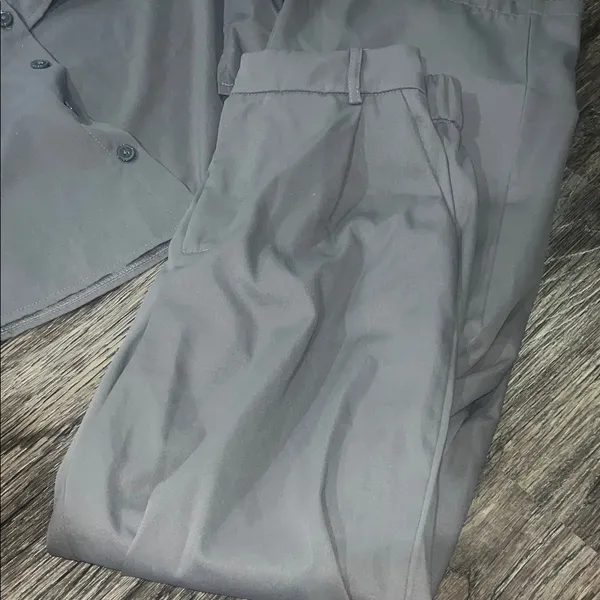 SHEIN Gray Off-Shoulder Pantsuit - Image 4