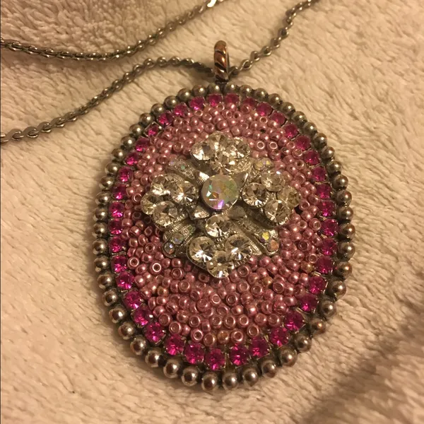 Vintage Pink Crystal Floral Statement Pendant Necklace Silver Tone 16” - Image 4