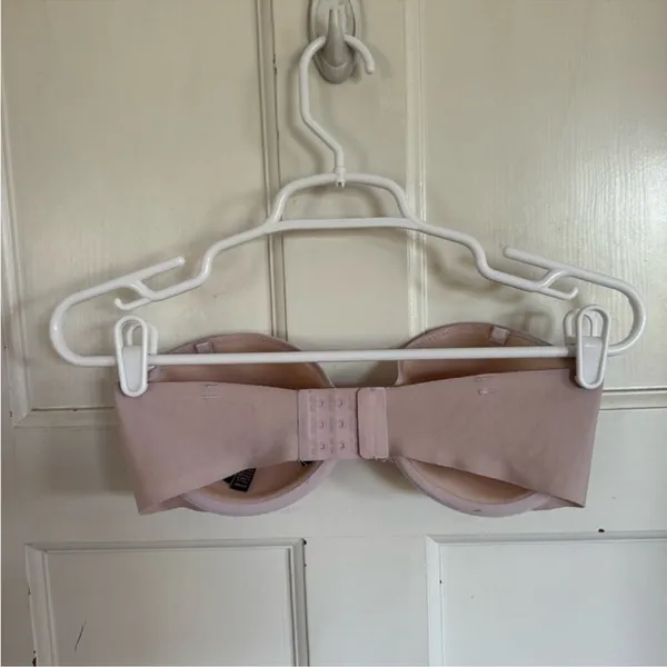 Victoria’s Secret pink‎ strapless bra size 34D - Image 3