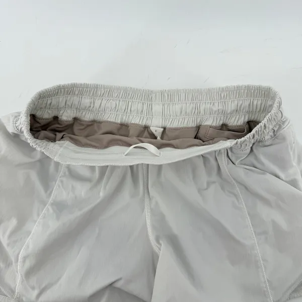 Lululemon Hotty Hot Short Long 4" White‎ Women 6 Lined Run Activewear W7ATJT - Image 2