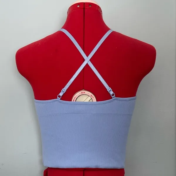 Revamped Back Crisscross Crop Top Zs M/L - Image 3