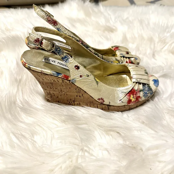Steve Madden Y2K Floral Slingback Peep-toe Wedge Sz 7 - Image 7