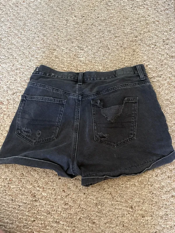 American Eagle Shorts - Image 2