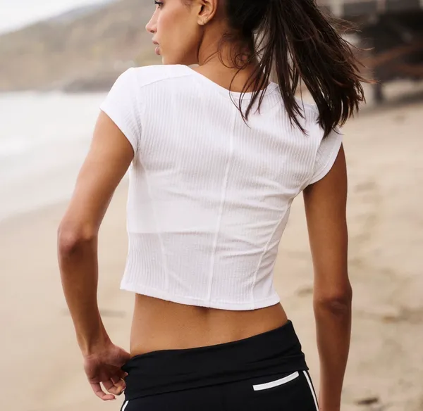 FP Movement Women’s Tempo Ribbed Baby Tee - Image 3