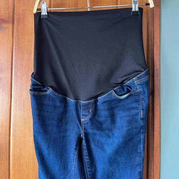 Loft Maternity Dark Wash Jeans- Size 4 Petite Medium - Image 3