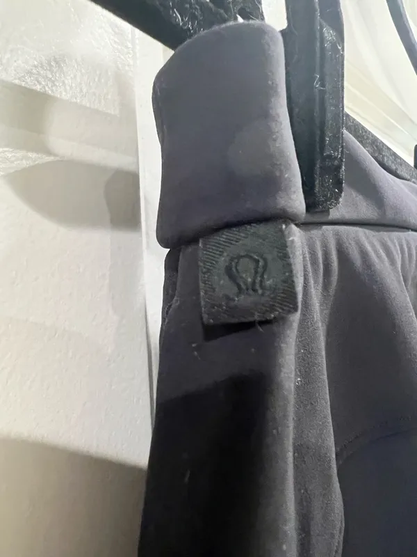 Lululemon On The Move Lightweight Pants – Black – Size 4 - Image 4