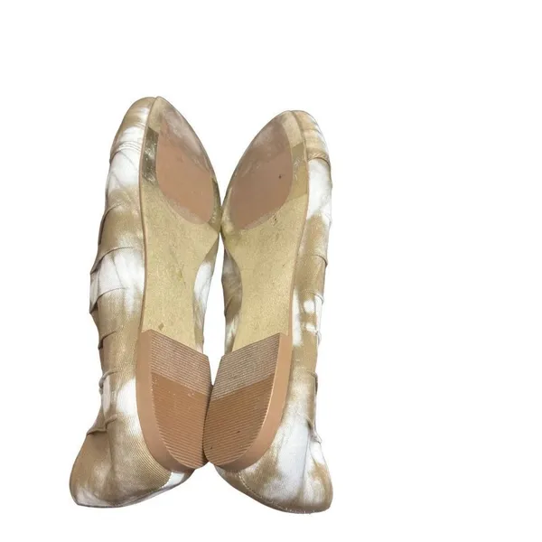 Korks Women’s Size 10 Palmer Khaki White Tie Dye Square Toe Ruched Ballet Flat - Image 3