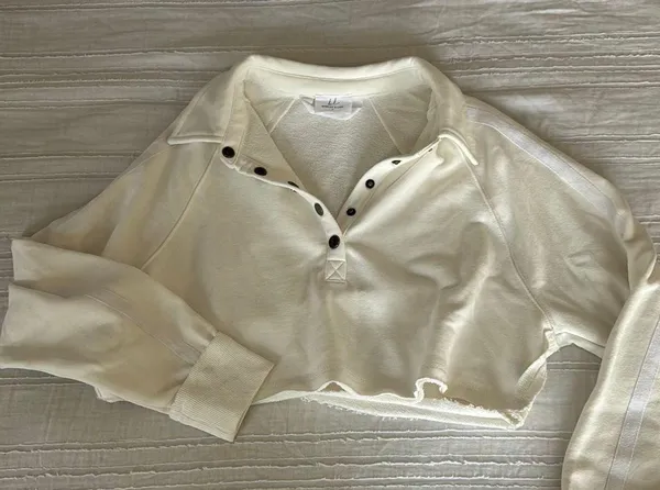 Bobbles and Lace sweater - Image 2