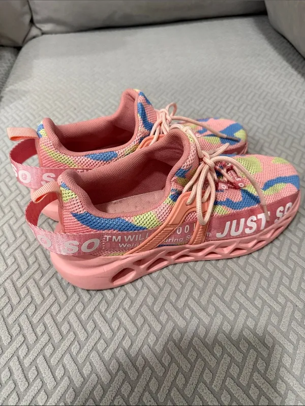 Just So So Women's Pink Camouflage Lace Up Tennis Shoes Size EU 39 - Image 4