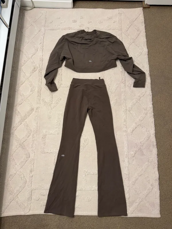 Alo Yoga set - Image 2
