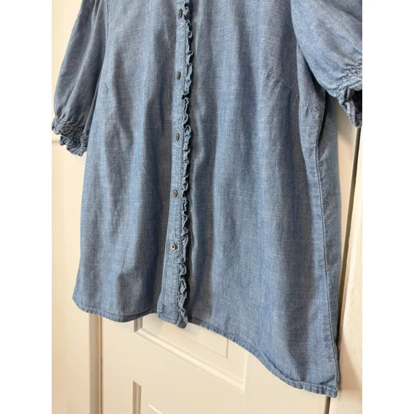 J.Crew Re-Imagined Blue Chambray Ruffle Trim Puff Sleeve Button Top Medium - Image 7