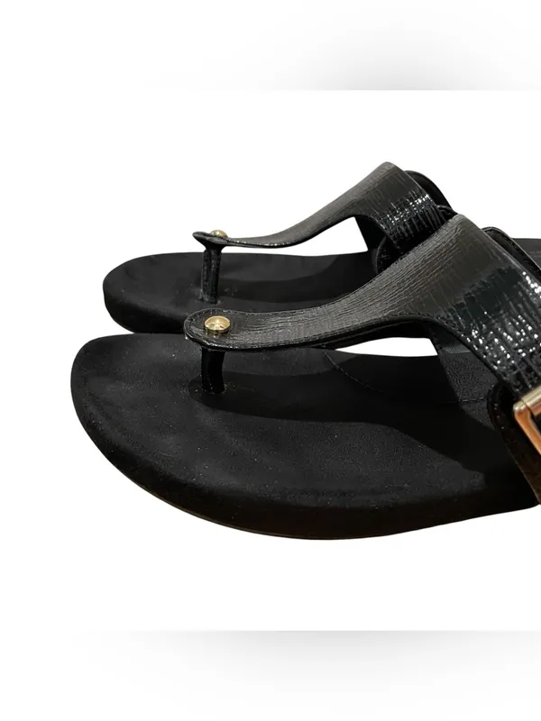 Giani Bernini Rivver Buckle Thong Sandals Black Womens Size 8.5 Comfort Slides - Image 3