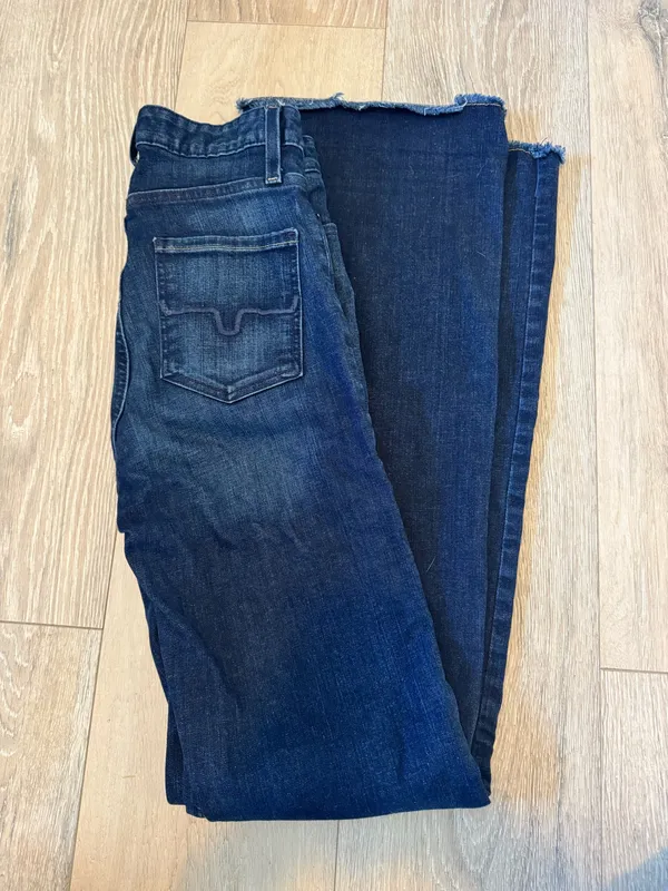 Kimes Olivia Jeans - Image 2