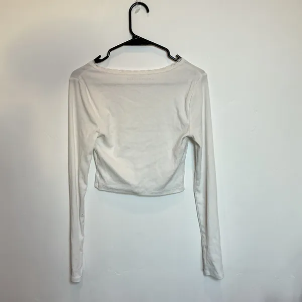Aeropostale White Lace Trim V Neck Cropped Long‎ Sleeve Top Womens Size M - Image 3