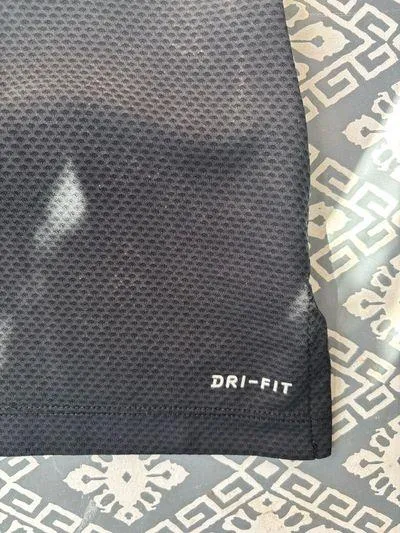 Nike Dri-Fit Tank Top - Image 4