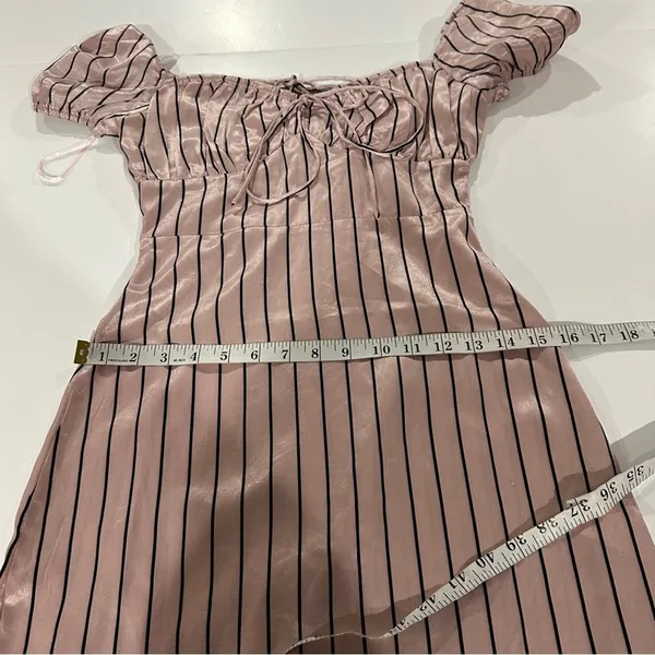 Urban Outfitters Lioness On The Line Off-The-Shoulder Mini Dress Size XS‎ - Image 10