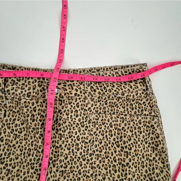 Anthropologie Pilcro The Wanderer Mid Rise Relax Leg‎ Jeans Leopard Size 31 - Image 10