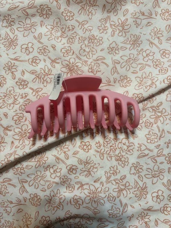 Boutique Hair Clip - Image 2