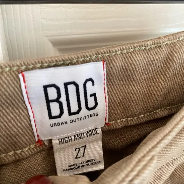 BDG urban outfitters size 27 or 4 high and wide tan green grunge jeans - Image 4