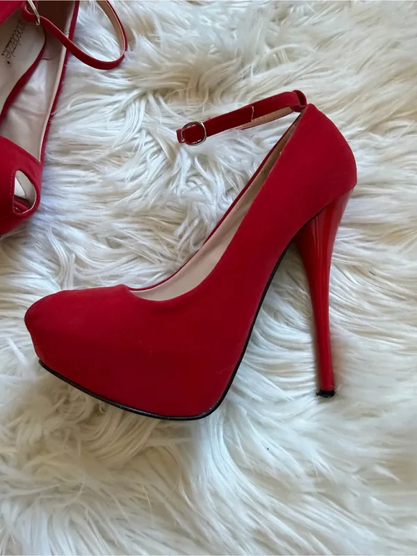 Shoe Dazzle Arya peeptoe pumps Red Size 6 - Image 2