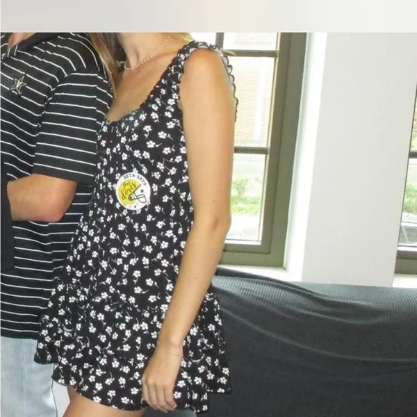 Urban Outfitters Black and White Floral Midi Dress - Image 2