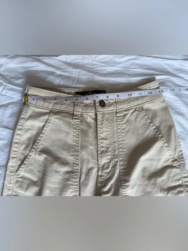 Hollister Khaki Tan Low Rise Baggy Cargo Pants Size 24 - Image 7