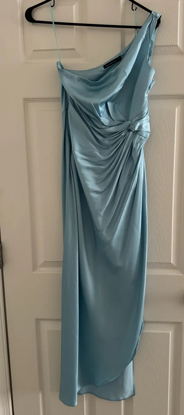 Abercrombie One-Shoulder Satin Knotted Midi Dress - Image 4