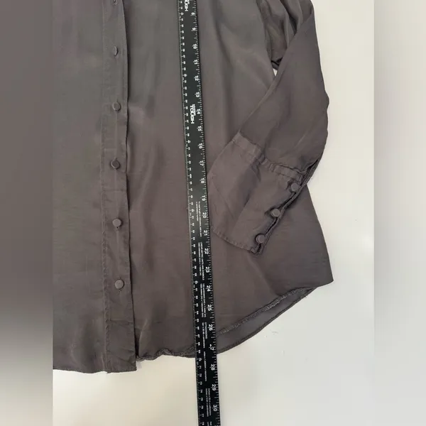 Zara Button Down Shirt Long Sleeve‎ Collared Blouse Top Gray Size M - Image 6