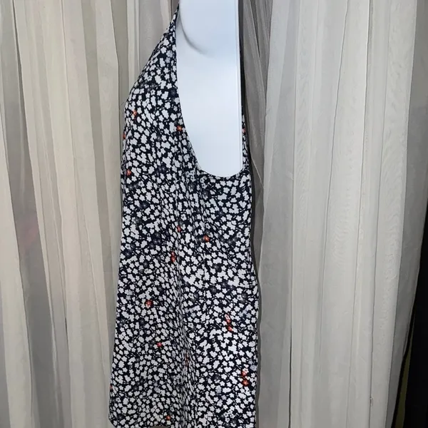 LOFT White and Blue Camisole Top with V-Neckline - Image 4