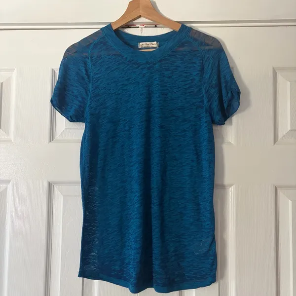 We The Free Vibrant Blue Night Sky Burn Out Tee Semi-Sheer Size Large EUC‎ - Image 4