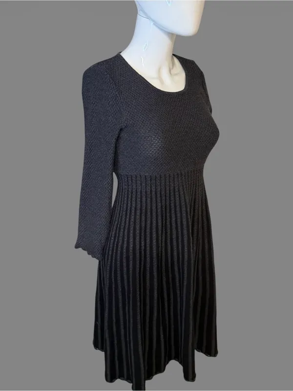 Calvin Klein Charcoal Long-Sleeve Pleated Knit Dress - Image 3