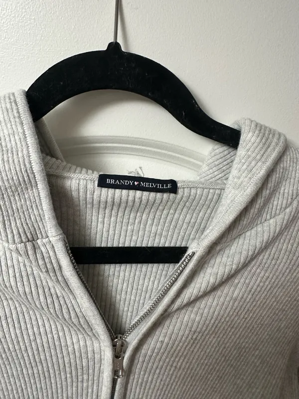 Brandy Melville Zip up hoodie - Image 2