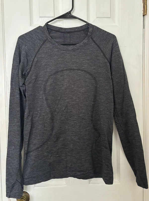 Lululemon Swiftly Tech Long Sleeve - Image 2