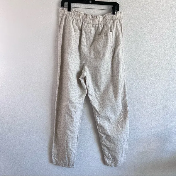 GAP Women's High Waisted Pull On‎ Paper Bag Leopard Print Pants - Image 4