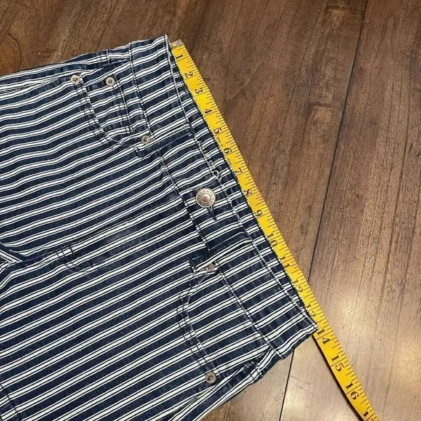 American Eagle Shorts Size 4 - Image 6