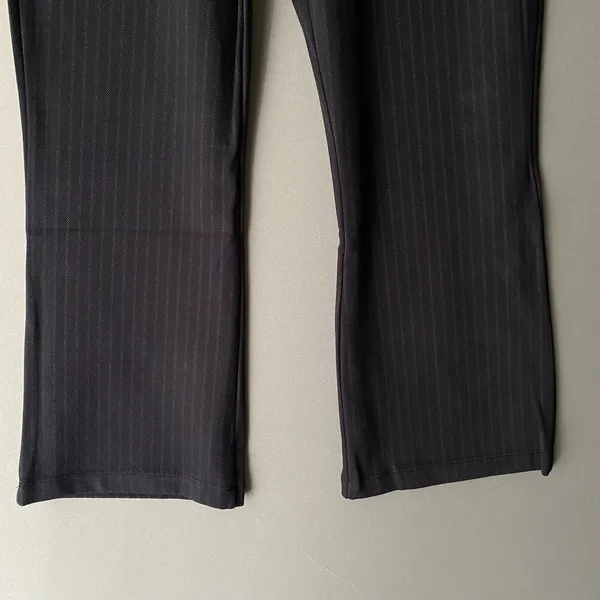 Anthropologie‎ Sanctuary sz L black pin stripped dress pants - Image 11