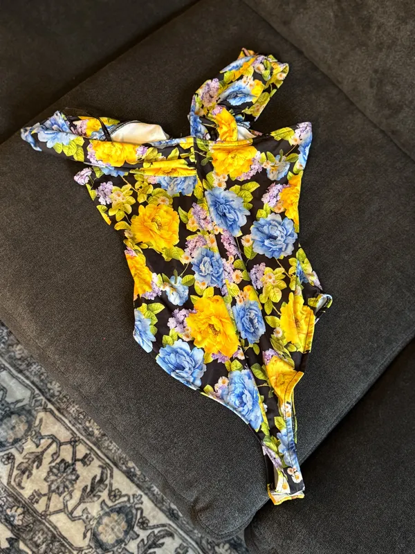 Zara Floral Off Shoulder Bodysuit - Image 9