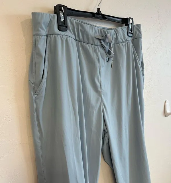 Light blue joggers Size L - Image 3