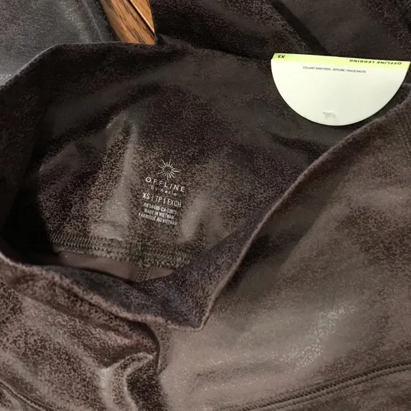Aerie OFFLINE Set - Image 6