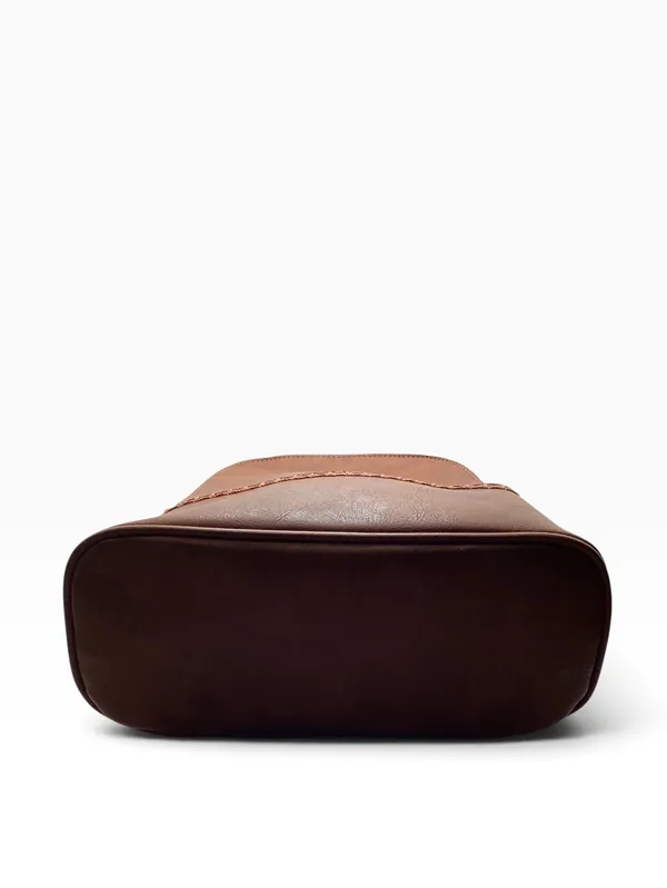 Jen & Co Brown Marty Vegan Backpack bag. - Image 7