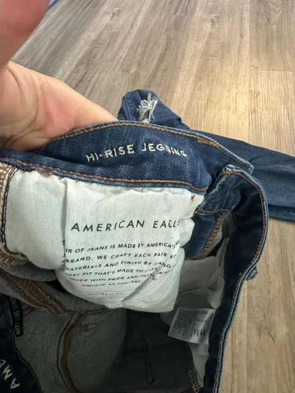 American Eagle High Rise Jegging Jeans - Image 4