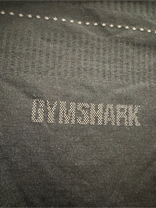 Gymshark Black Long-Sleeve Cropped Training Top - Image 2