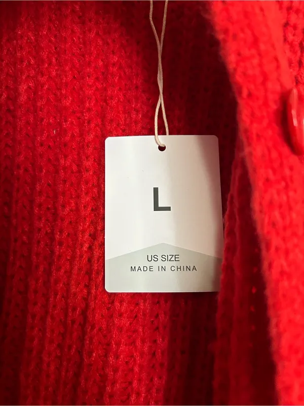 Amazon Red Chunky Knit Button-Front Women's Cardigan Size Large - Image 4