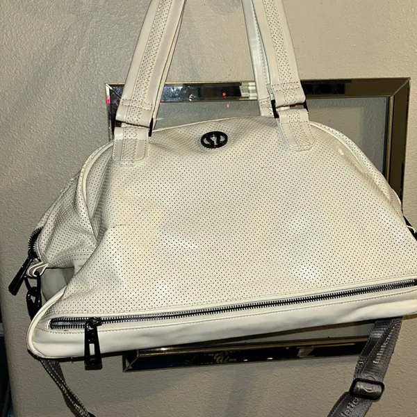 Lululemon Athletica Retro Groove Duffel Bag - Image 2